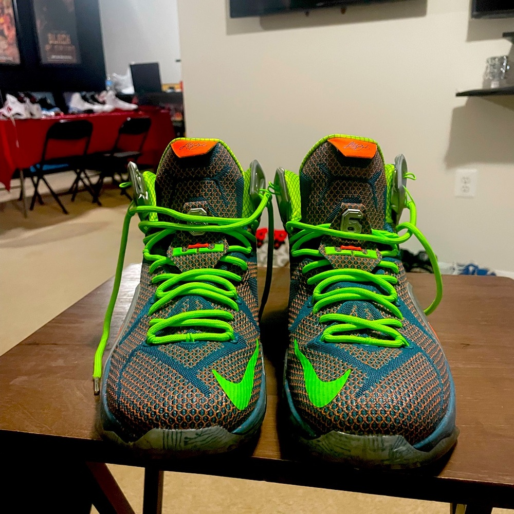 Nike LeBron 12 Trillion Dollar Man Men's - 705410-430 *Ice clear sole sz 12 $67